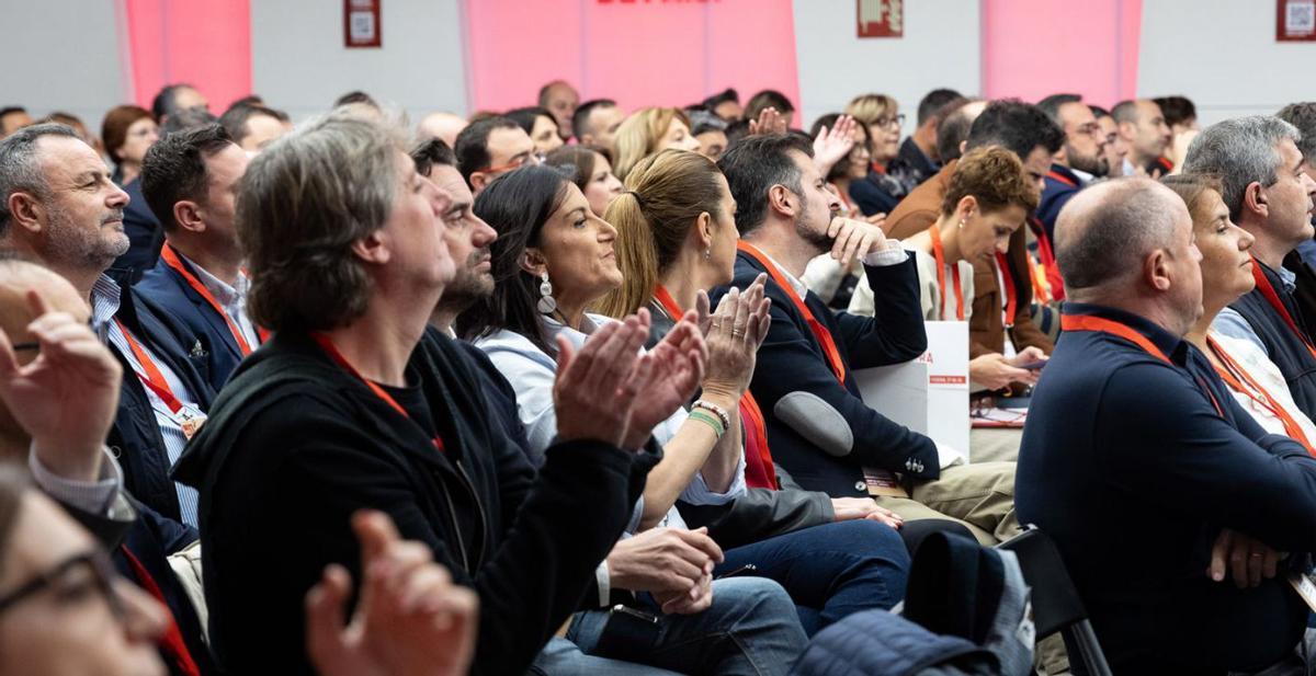 Tudanca invita a Sánchez a resistir: &quot;No tenemos derecho a rendirnos&quot;