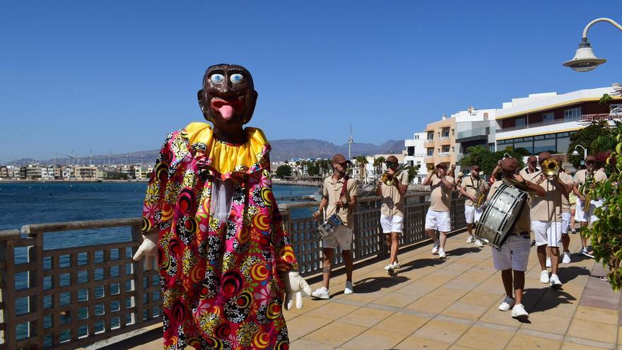 Seis jóvenes de la misma familia vuelven a dar vida a Montaña San Francisco de Agüimes