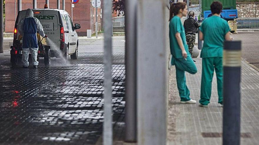 La entrada de Urgencias, durante el apogeo de la pandemia.