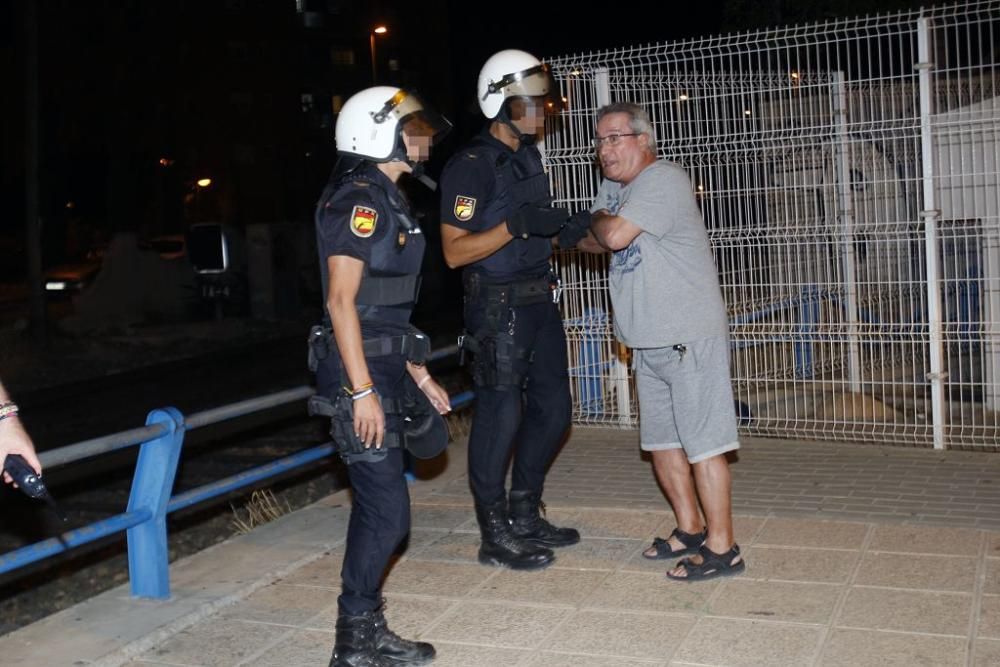 Tensión en El Rollo en el séptimo día de protestas por el soterramiento