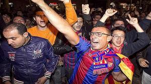 El Barça es proclama matemàticament campió de Lliga després de l’empat del Reial Madrid davant l’Espanyol.