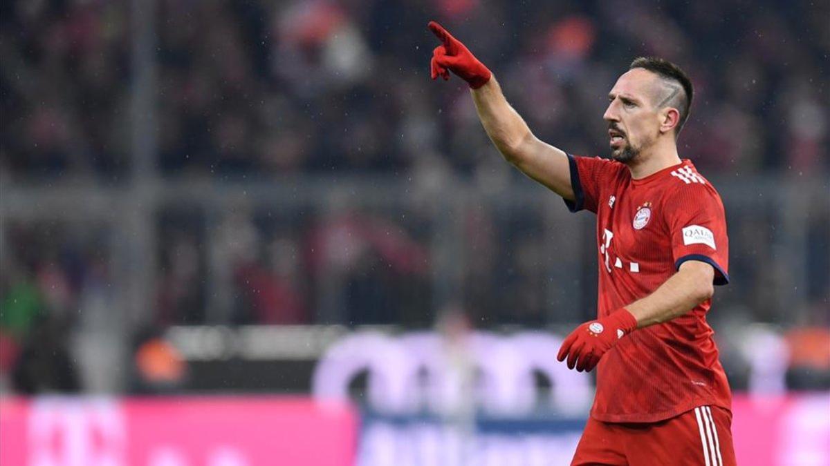 El gran momento de forma que vive Ribery podría hacer que continuara en el Bayern.