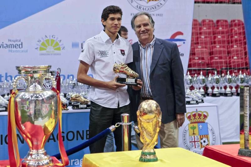 Fotogalería: Entrega de premios en la Gala del Fútbol de Aragón