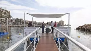 La Justicia anula la concesión del Ayuntamiento de Torrevieja del contrato de hamacas, sombrillas y recreativos acuáticos de las playas