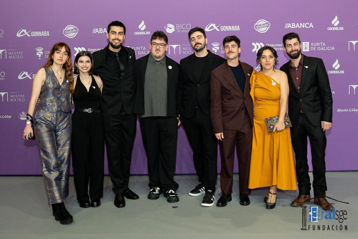 Parte do equipo de 'Poscoito' nos Mestre Mateo.
