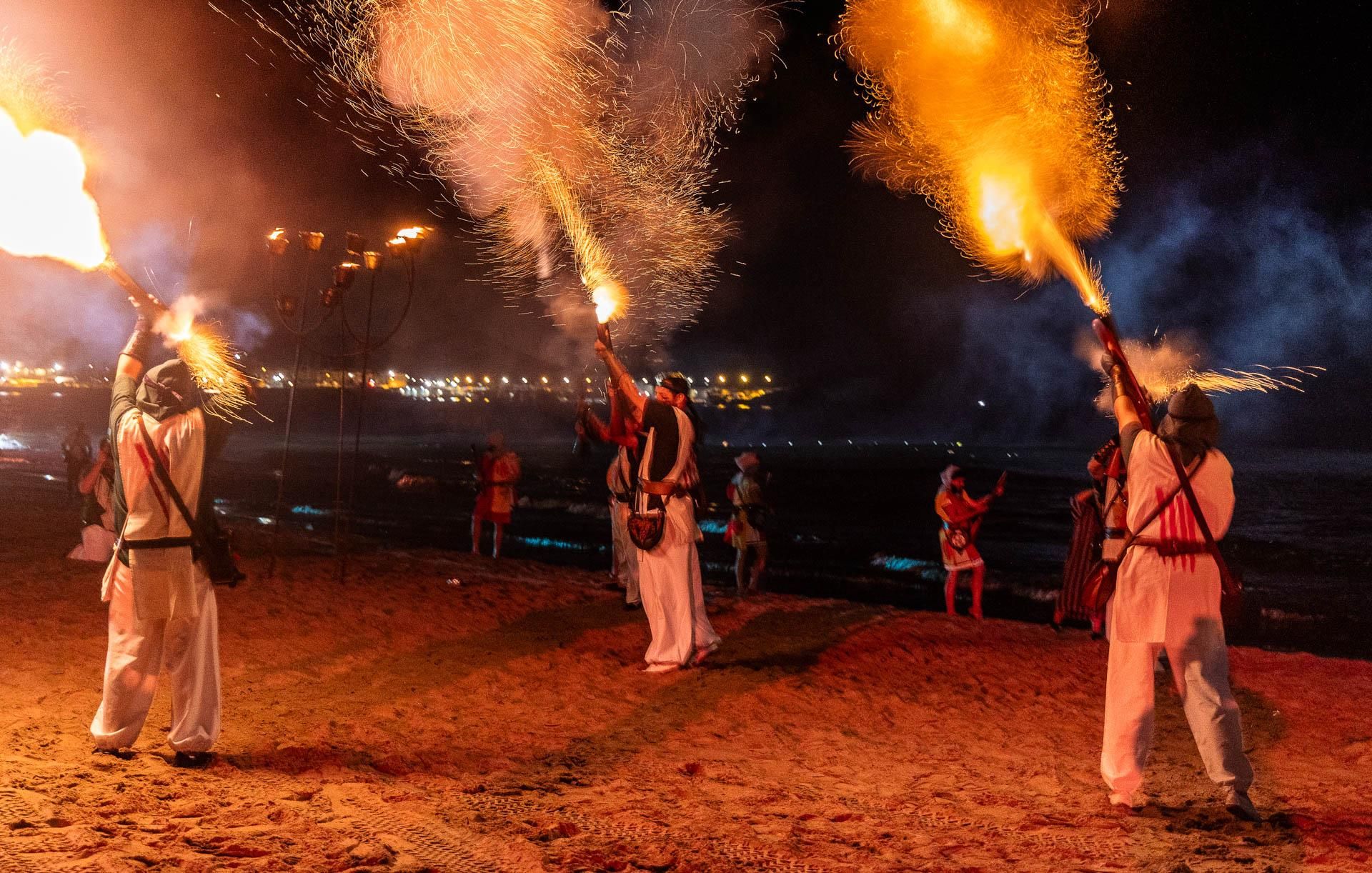 Las imágenes del Desembarco de los Moros y Cristianos de La Vila