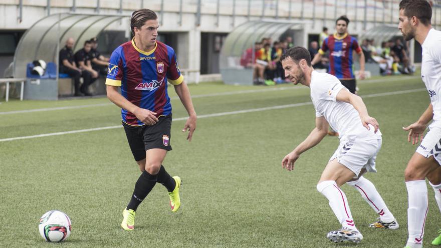 El alicantino Carlitos jugará Champions con el Legia Varsovia