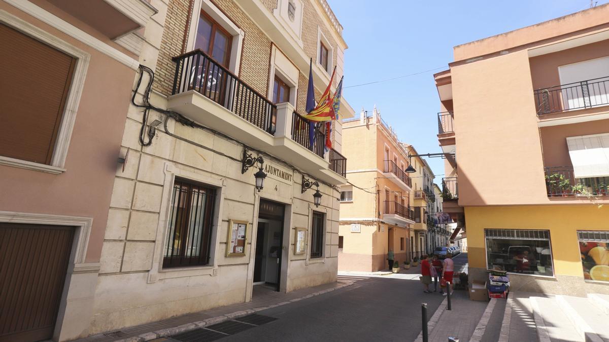 Fachada del Ayuntamiento de la Llosa de Ranes.