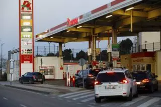 El acopio de diésel ruso permite mantener el precio del carburante