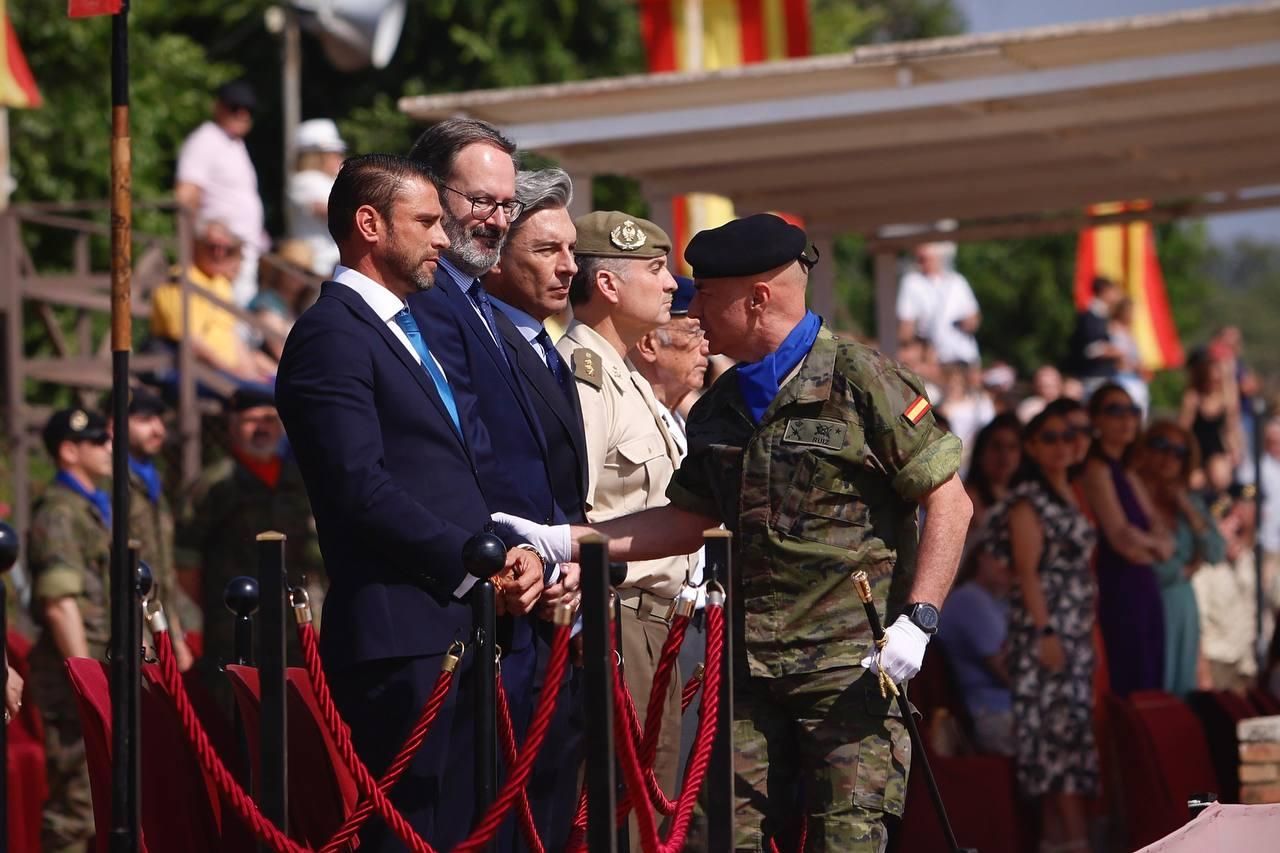 La BRI X celebra su 40º aniversario con una parada militar