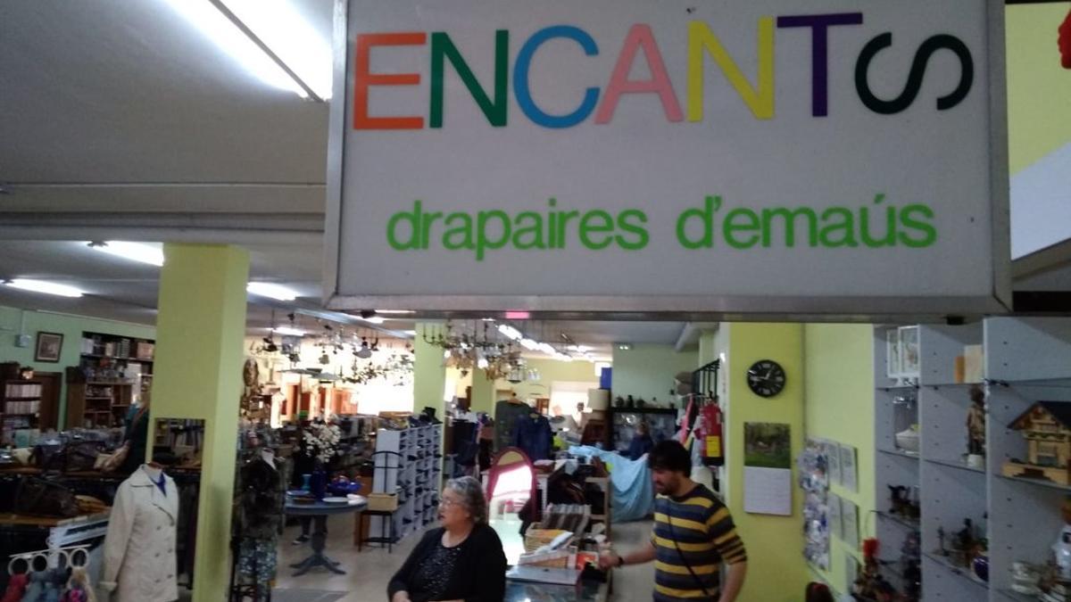 La tienda de productos de segunda mano de la comunidad de Emaús en Sabadell.