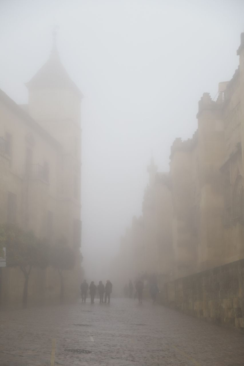 La niebla cubre Córdoba