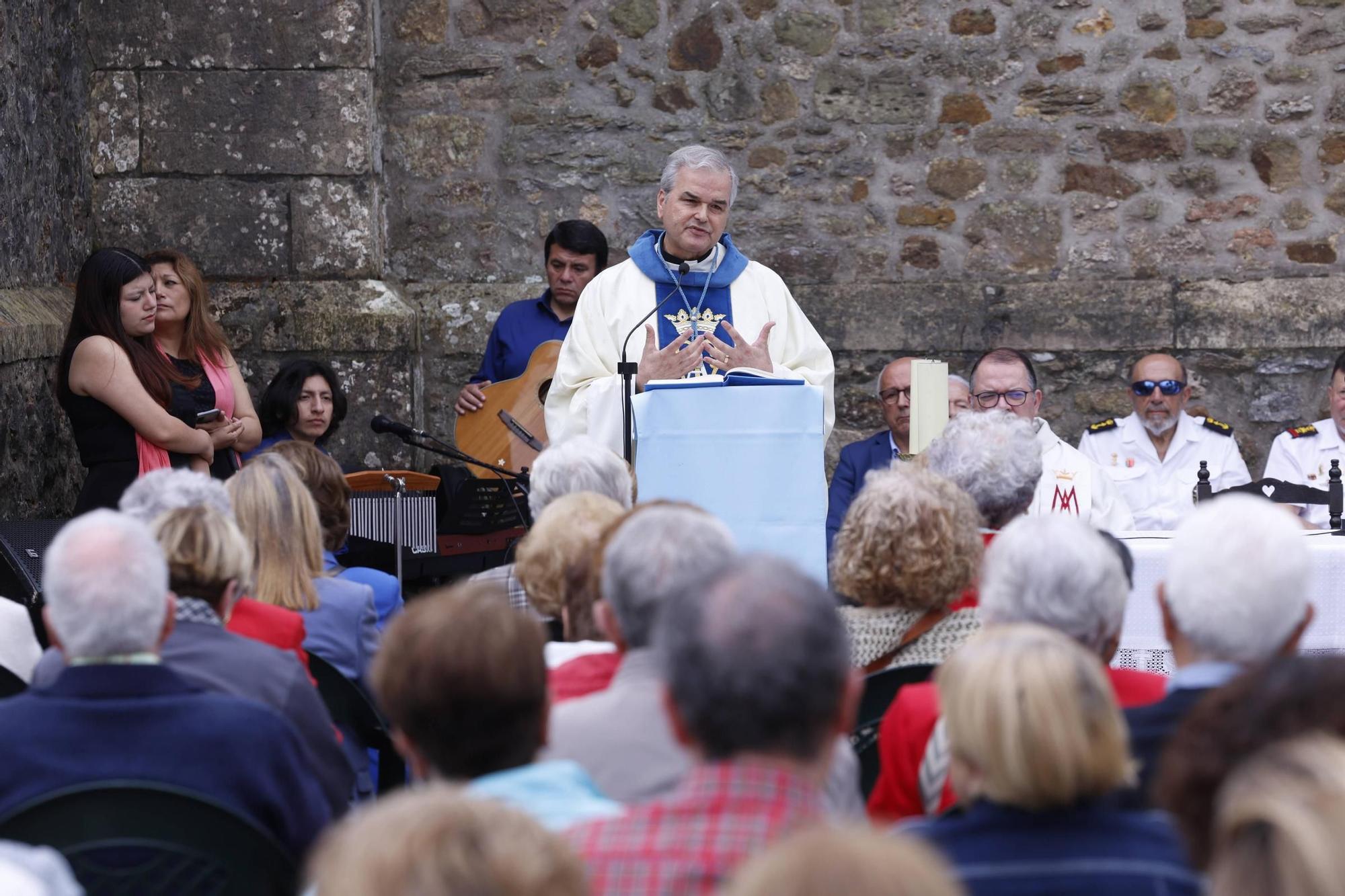 EN IMÁGENES: Así fueron los 95 besos de Abel y Mihaela en el tradicional "Rito de Puchero" de La Luz