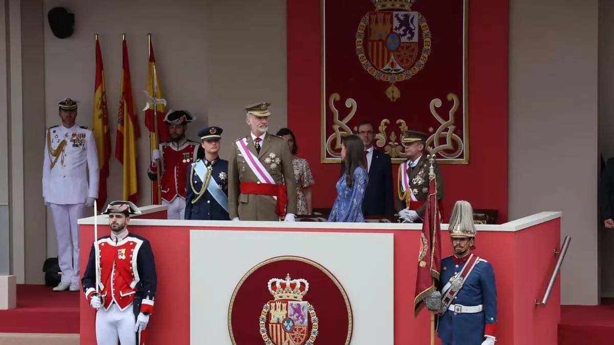 La meteorología obliga a cancelar la parte aérea del desfile del Día de las Fuerzas Armadas en Vigo