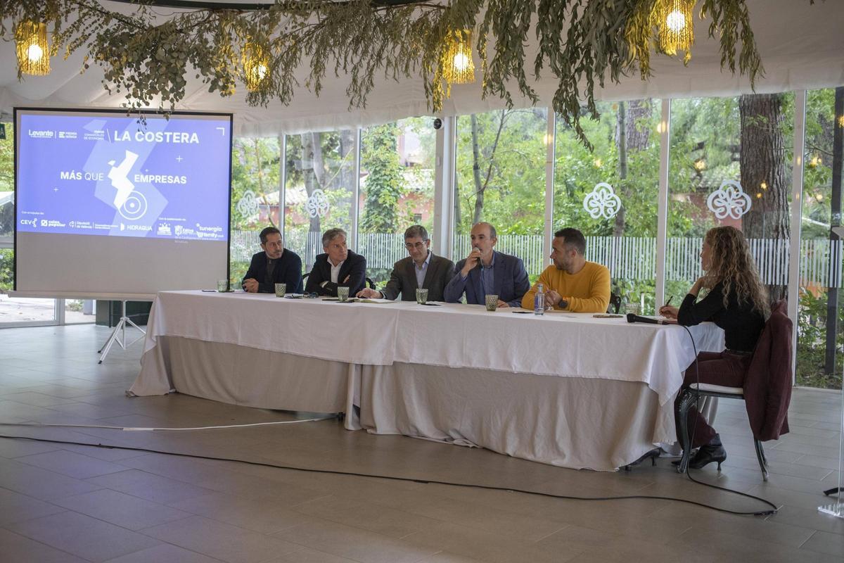 Más que Empresa La Costera