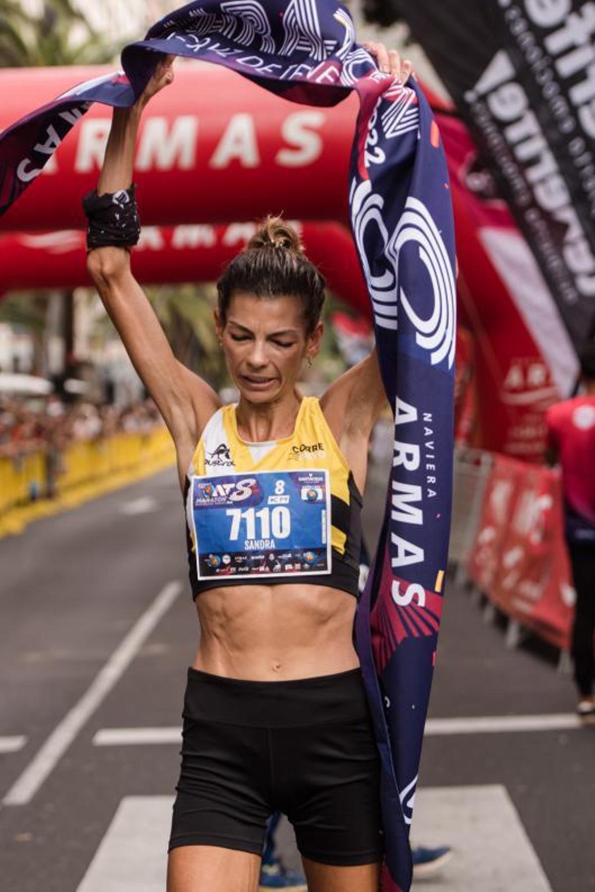 Jesús González reina en la capital