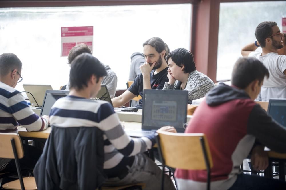 Están inscritos en esta convocatoria extraordinaria de septiembre 1.662 alumnos. De la fase general se examinarán 1.938 y 724 de la específica.