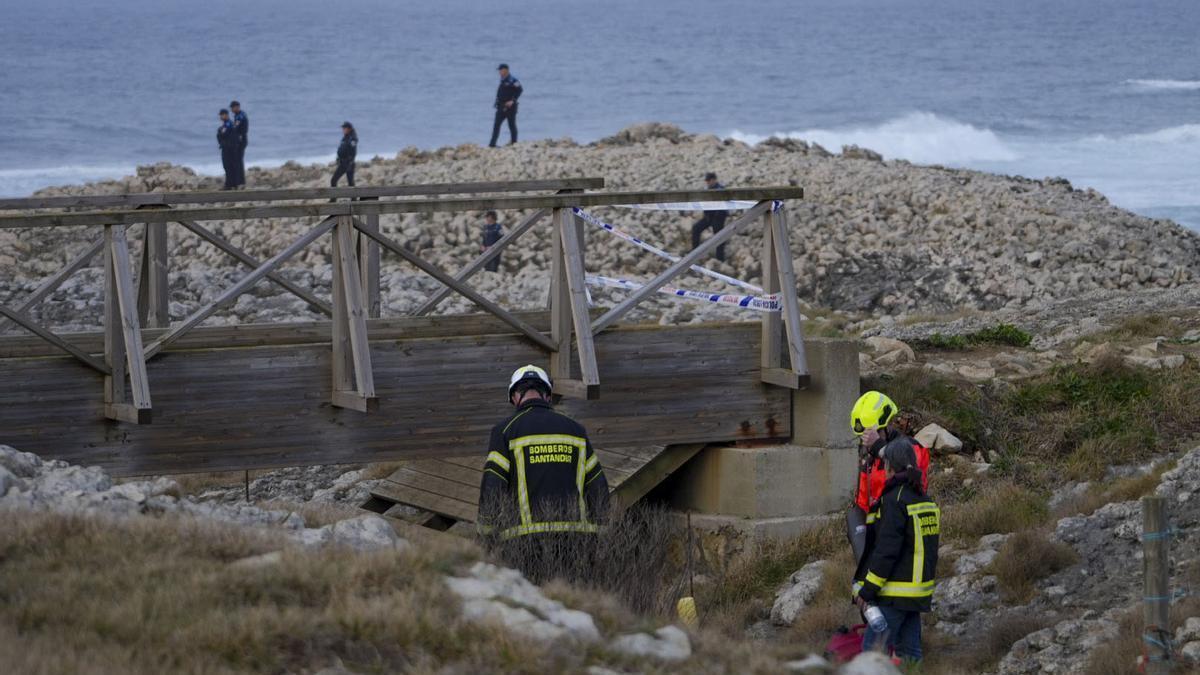 La pasarela de Cantabria cuya caída causó la muerte de seis personas colapsó al fallar los herrajes por la corrosión