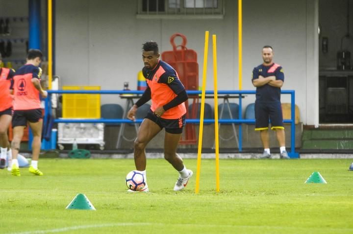 ENTRENAMIENTO DE LA UD LAS PALMAS