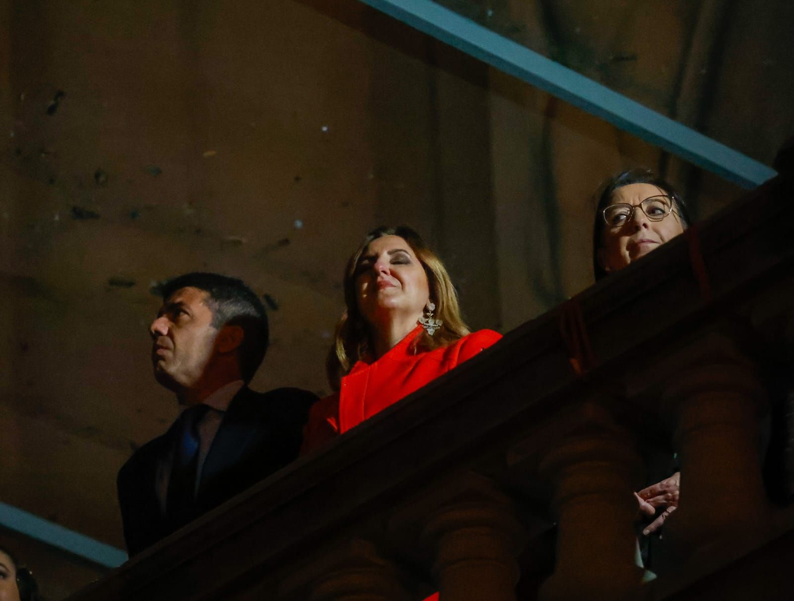 Carlos Mazón aparece para ver la cremà municipal