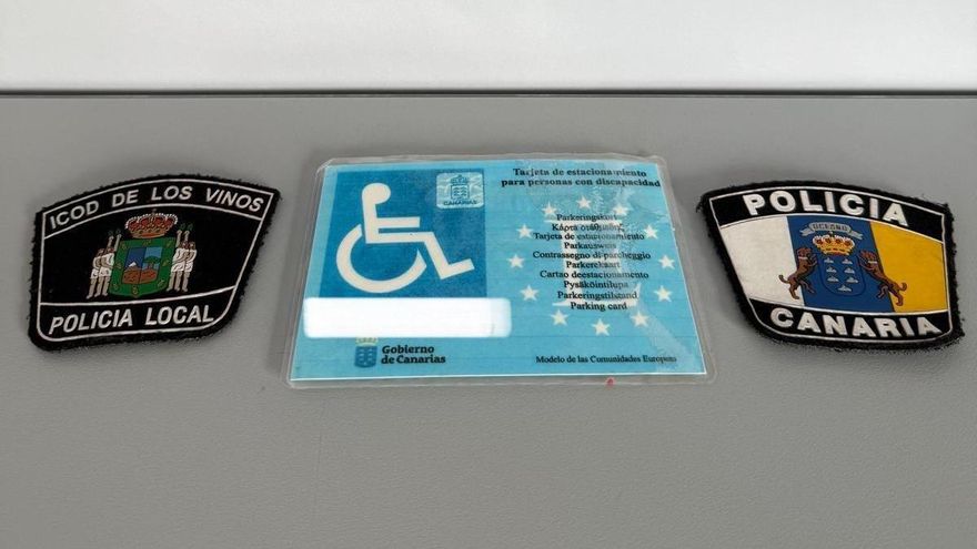 Suplantan la identidad y usan de forma fraudulenta una tarjeta de aparcamiento para personas de movilidad reducida en Tenerife