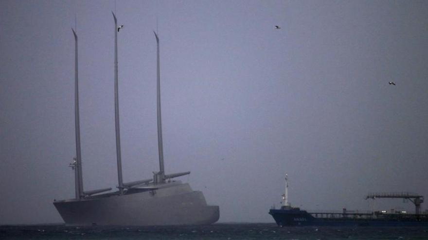 Embargado en Gibraltar el yate más grande del mundo por falta de pago