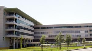 MALLORCA  Muere la niña de nueve años que recibió un disparo accidental de perdigones de su hermano en Llucmajor Hospital Universitari Son Espases FOTO: Montserrat T. Diez