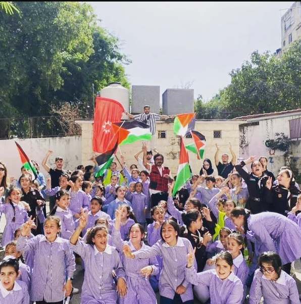 Con niñas de un colegio palestino en Belén.