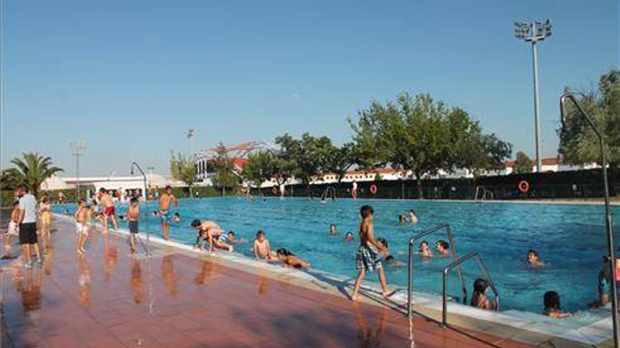 La piscina municipal de Olivenza estará abierta hasta 7 de septiembre