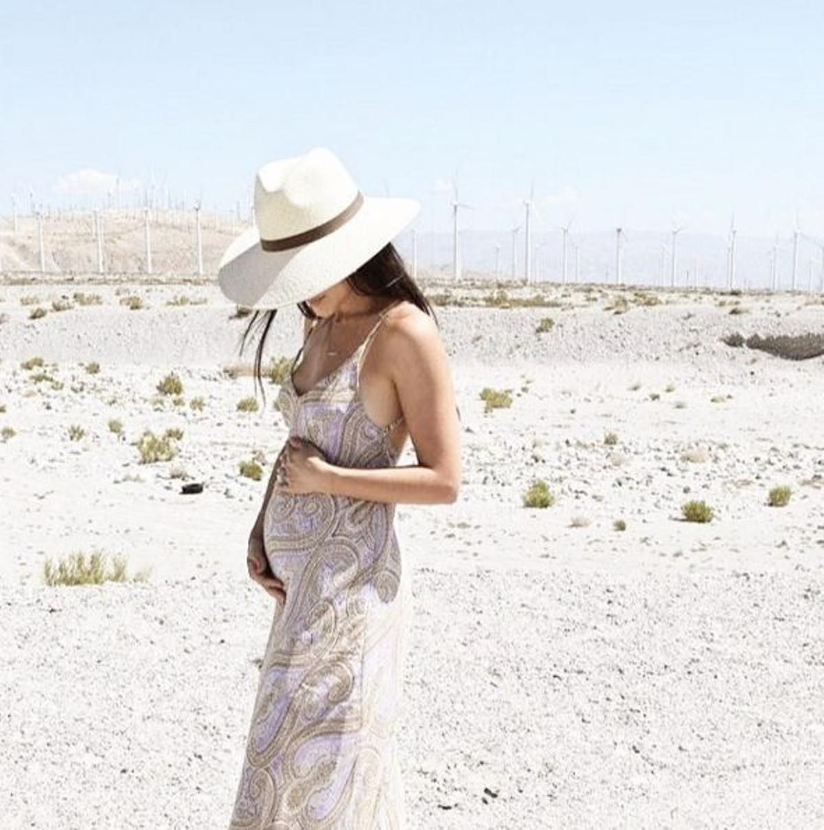 El look premamá perfecto para el verano