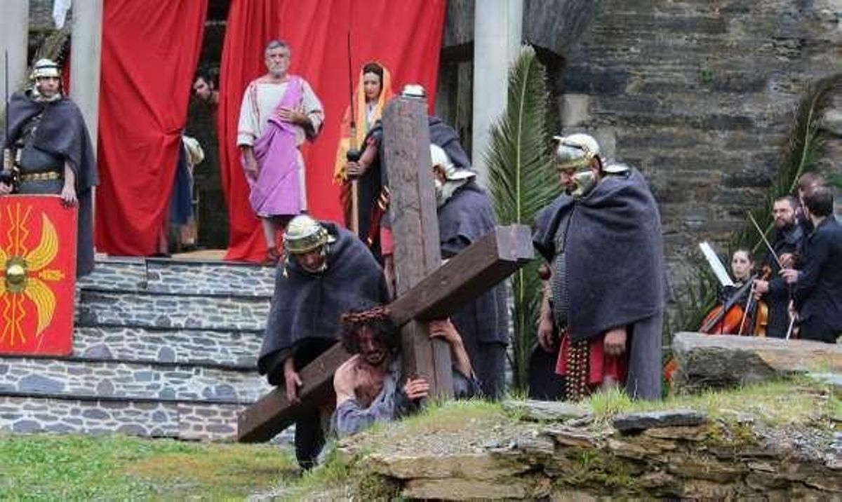 Villanueva, el vía crucis que más viste