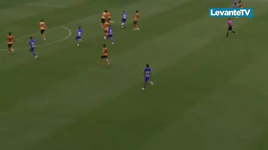 Adrián Liso, un jugador que quiere seguir en Primera División y vinculado al Valencia CF