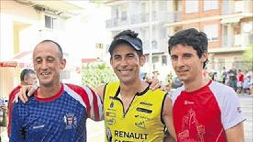 Roglá y Castelló triunfan en la carrera de Eslida
