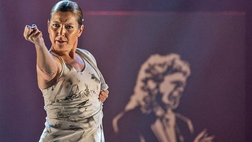 Sara Baras actuará en la VII Bienal de Flamenco.