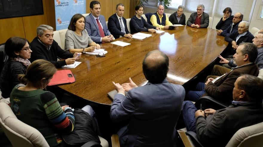 Reunión de alcaldes de Sayago con el delegado Alberto Castro y técnicos de la Junta