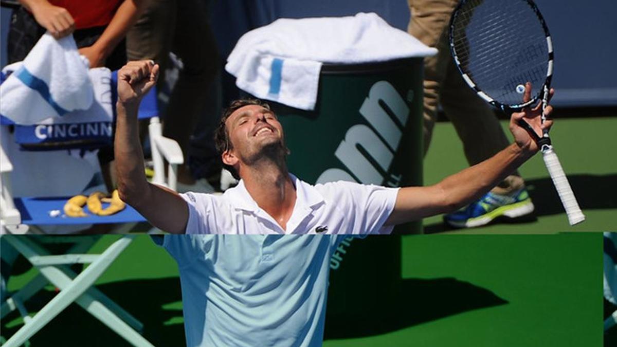 Benneteau celebrando su histórico triunfo en Cincinnati