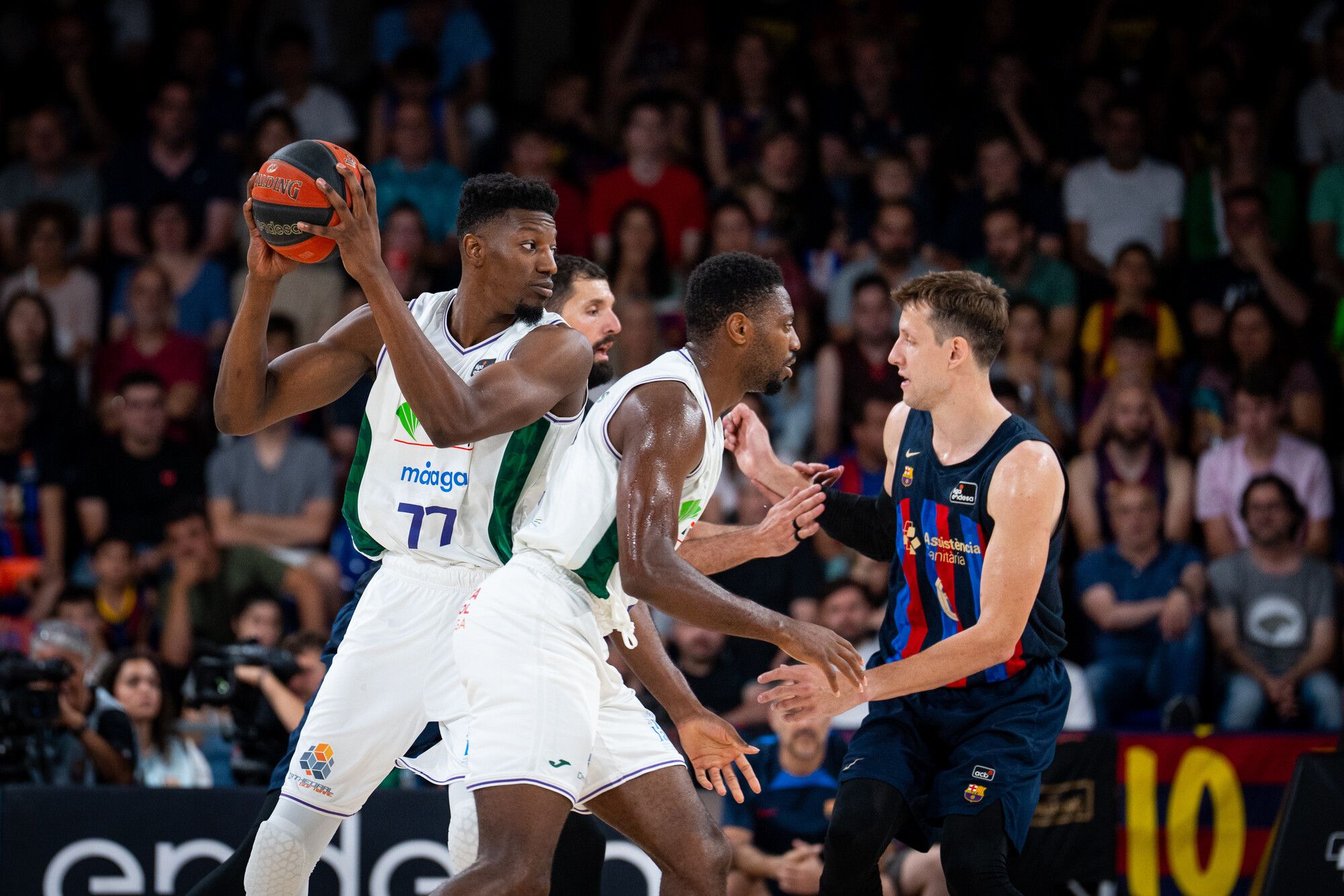 Barcelona - Unicaja, segundo partido de semifinales de la Liga Endesa, en imágenes