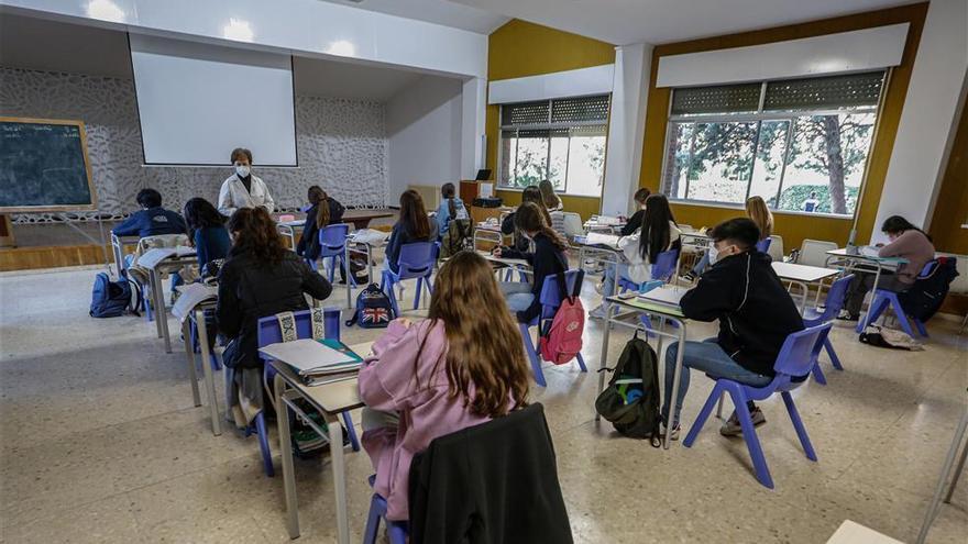 Un total de 134 clases están en enseñanza telemática esta semana en Extremadura