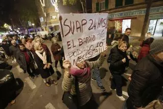 FOTOS | Los vecinos de Pere Garau exigen que se actúe contra el incivismo