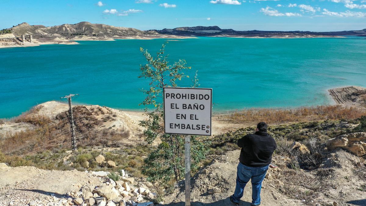 El embalse de La Pedrera, en la Vega Baja