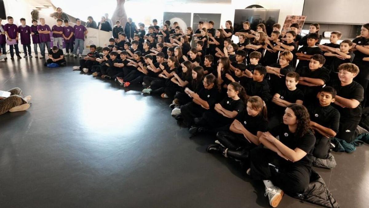 Acto en el Concello de Lalín.  |  Bernabé