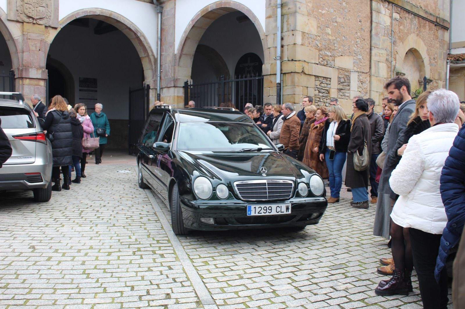 Emotiva despedida a consuelo Busto, leyenda de la sidra