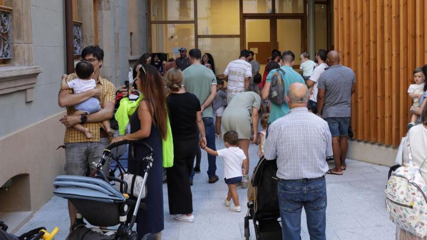 Las escuelinas de Gijón no dan abasto ante tanta demanda: centenares de bebés se quedan sin plaza