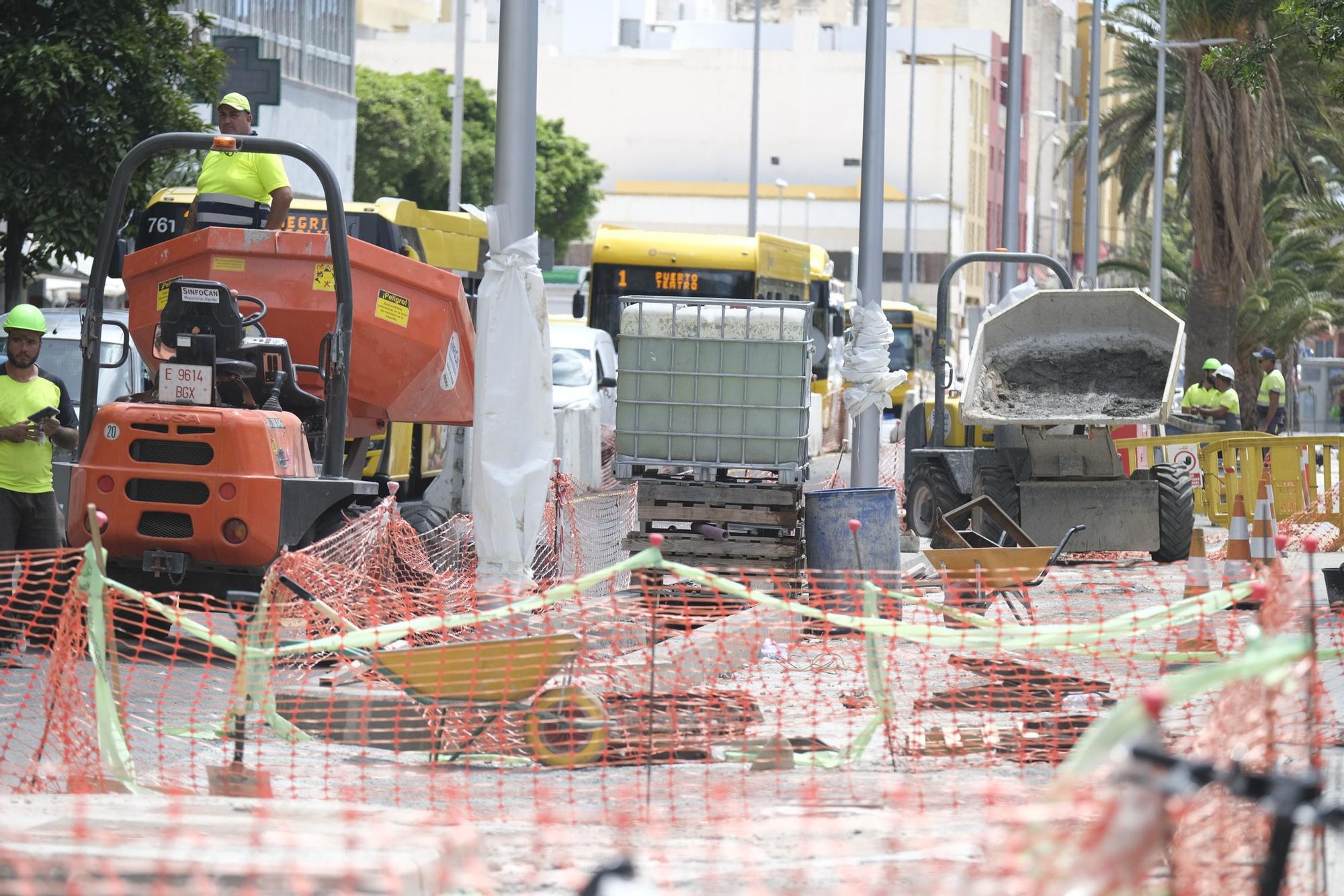 Vecinos de La Isleta protestan por las obras de la Metroguagua