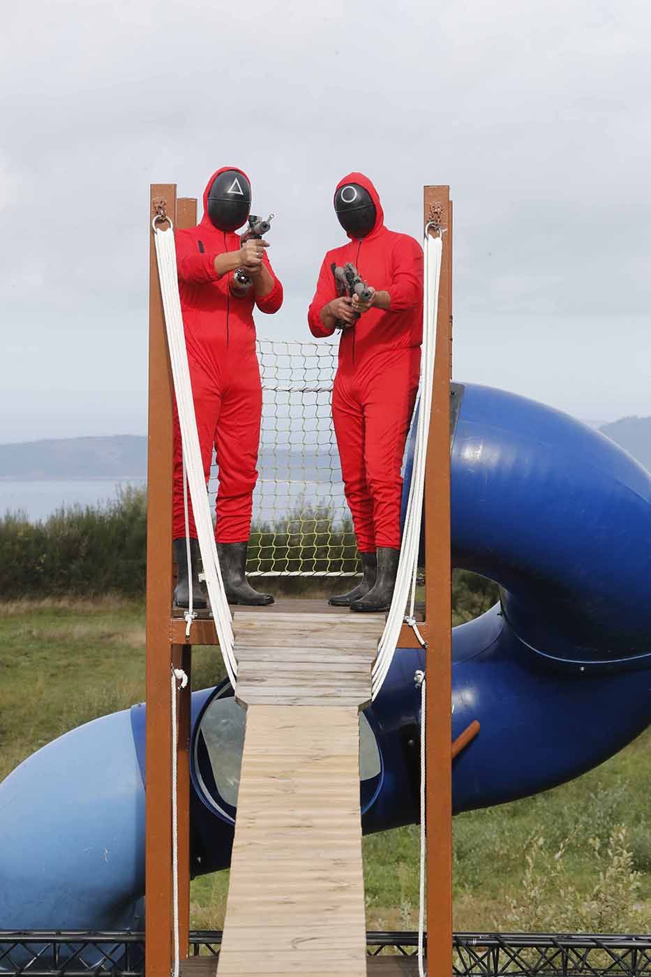 Ricardo y Luis Terrón en las instalaciones del monte vigués