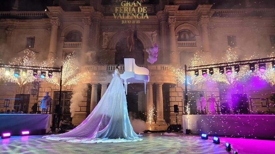 La "feria de los mil nombres" llena la ciudad de València de festejos durante el mes de julio. Consulta el Programa de los días 1 y 2