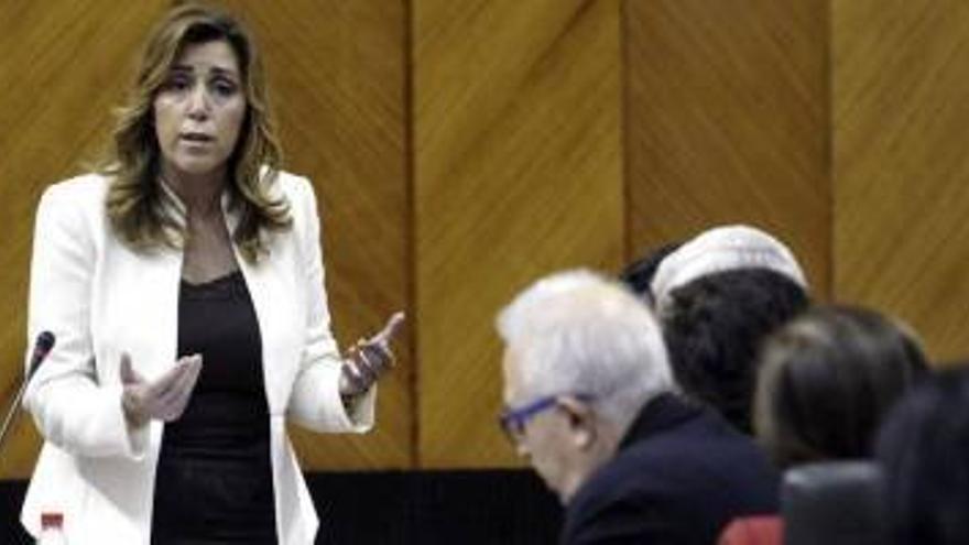 Susana Díaz anuncia un plan de apoyo a las pymes dotado con 150 millones