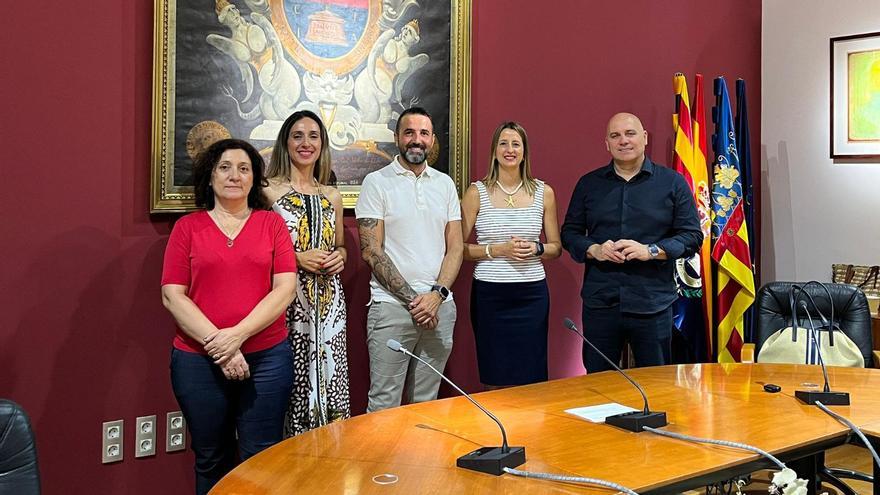 Ayuntamiento de Elche, empresas y sindicatos elevan la apuesta por la inserción de personas con diversidad