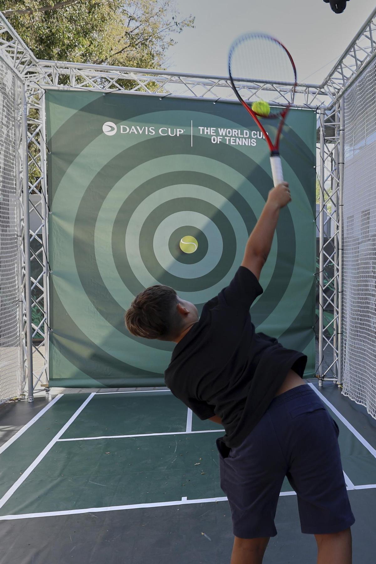 Empieza el espectaculo de la Davis