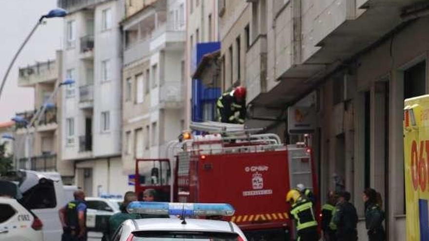 El despliegue policial, el día del suceso. // Muñiz